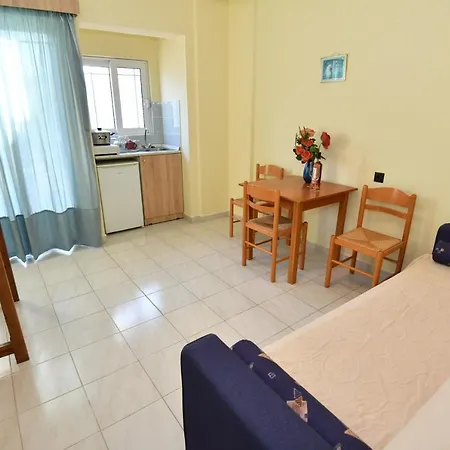 Iskas Appartement *