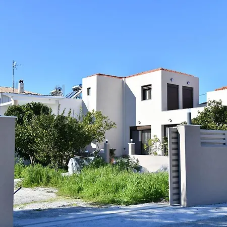 Iskas Apartment