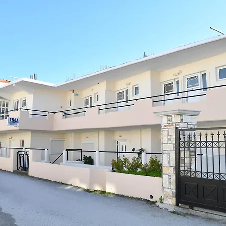 Iskas Apartment